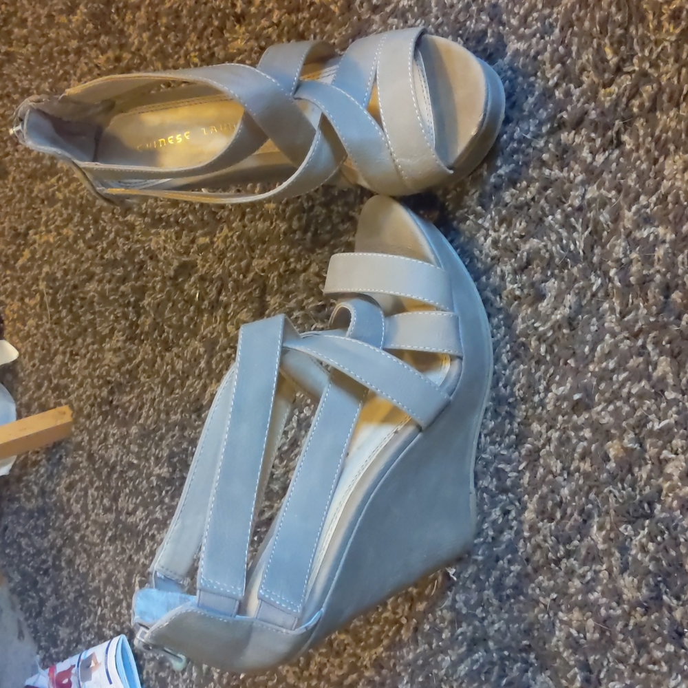 Chinese Laundry Wedges